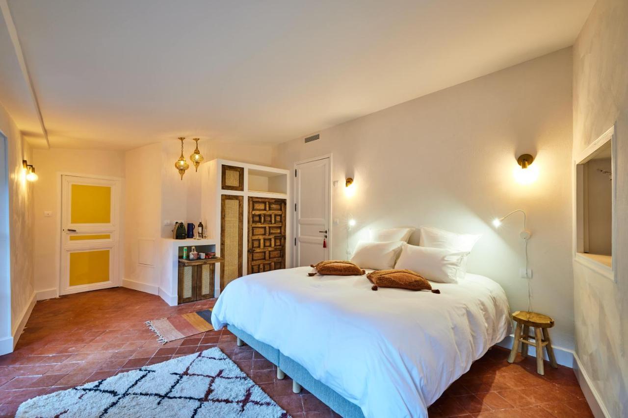 Le Clos Des Merveilles Rognes Bagian luar foto